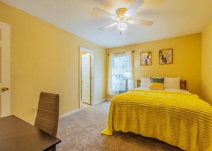 Casa de férias 4 Mi To Fsu & 5 Mi To Famu: Wfh-friendly Hub